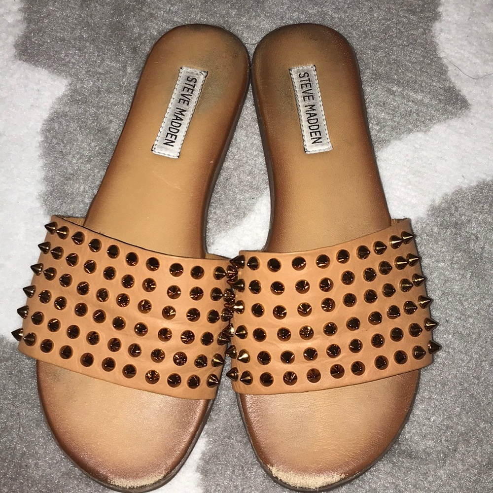 Steven madden studded flat sandals